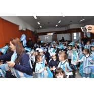 Los más pequeños celebraron el DIA DE LA BANDERA